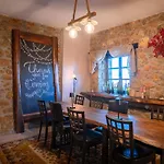 בית הארחה Petrino Stone Mountain Retreat 3*
