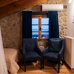 בית הארחה Petrino Stone Mountain Retreat Kato Sinikia Trikalon
