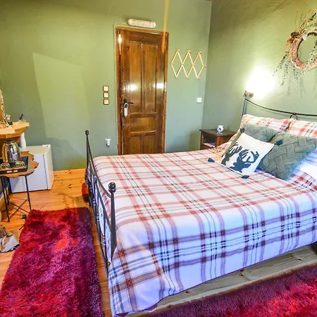 Petrino Kato Sinikia Trikalon