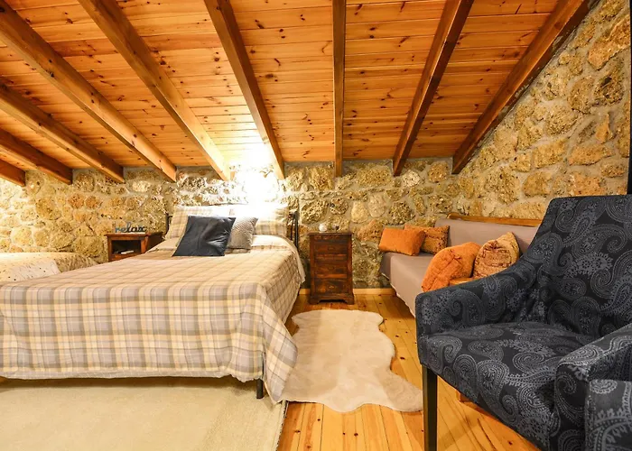 Petrino Kato Sinikia Trikalon