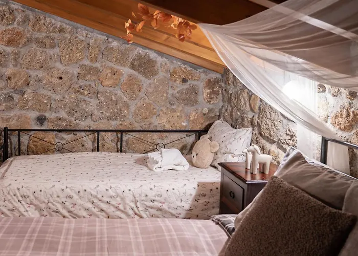 Petrino Stone Mountain Retreat Πανσιόν